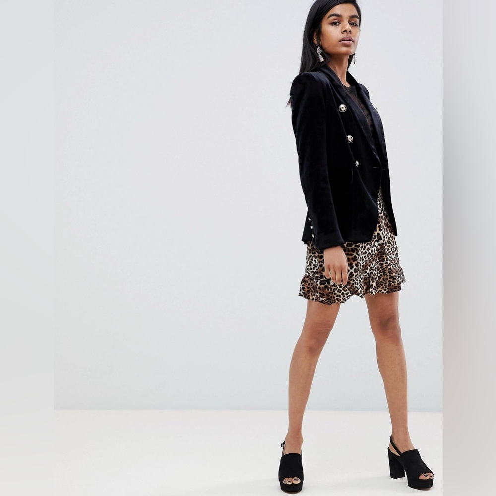 NWT Velvet Blazer - Picture 3 of 11